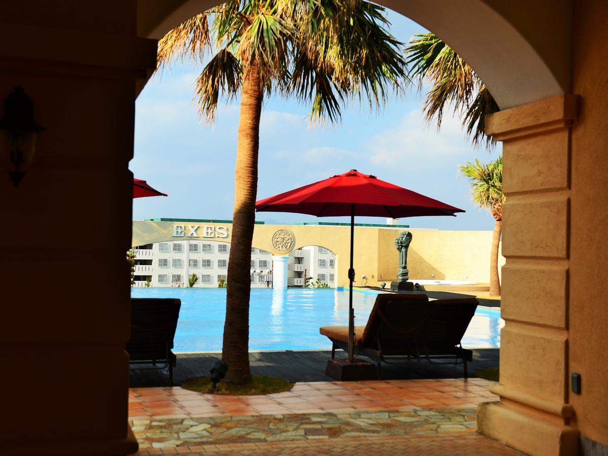Okinawa Kariyushi Resort Exes Onna Exterior photo