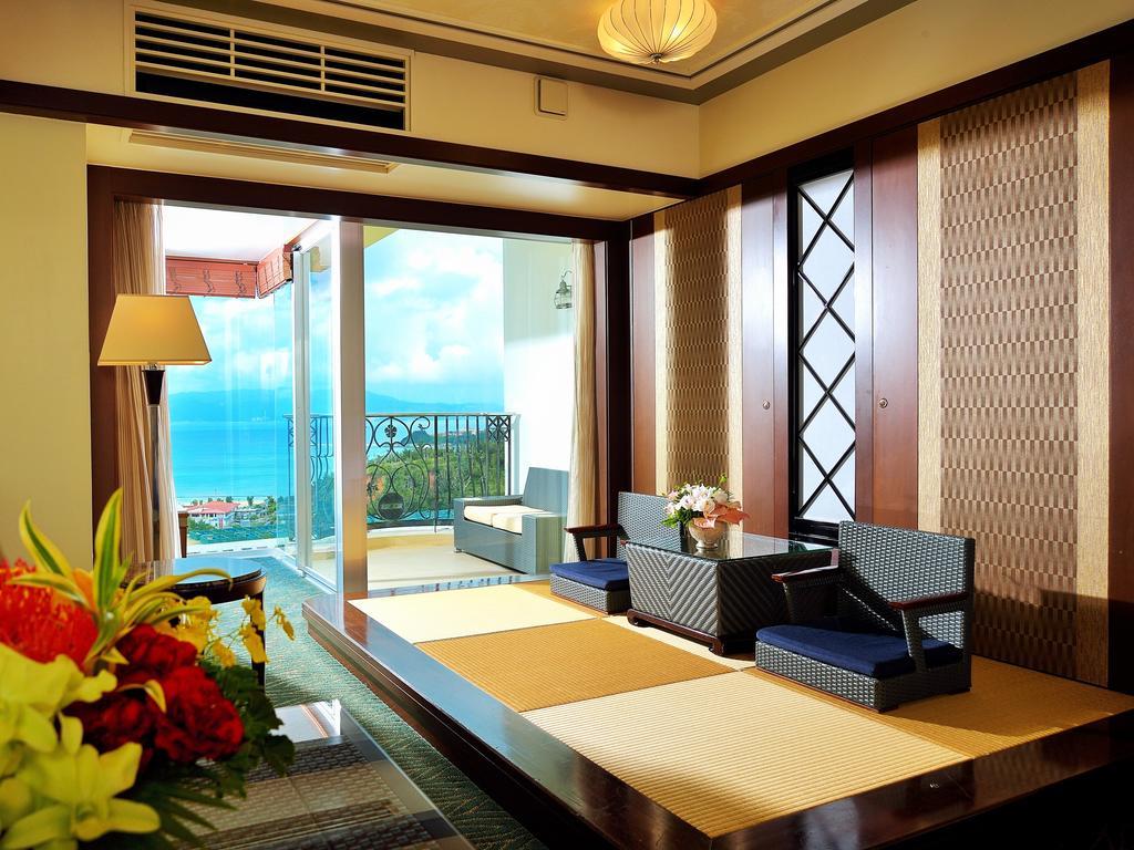 Okinawa Kariyushi Resort Exes Onna Exterior photo