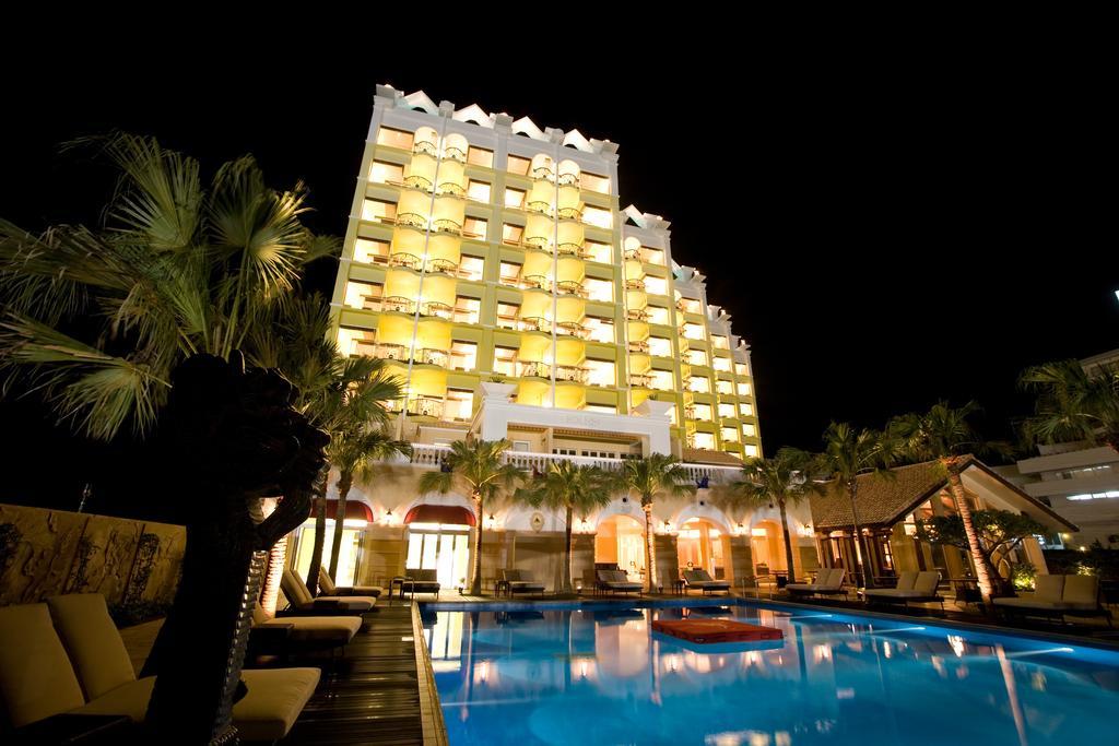 Okinawa Kariyushi Resort Exes Onna Exterior photo